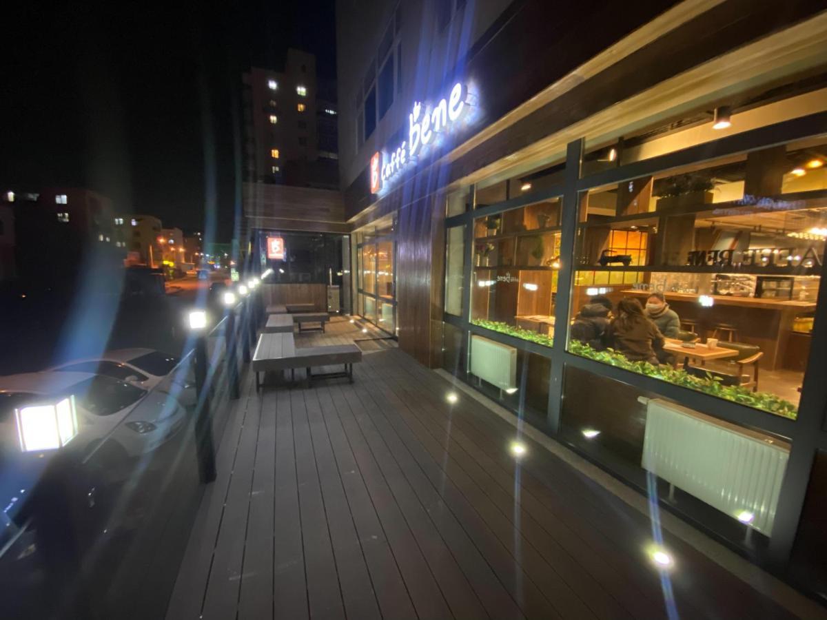 Tanan Center Serviced Apartments Ulaanbaatar Exterior foto