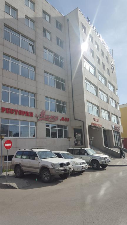 Tanan Center Serviced Apartments Ulaanbaatar Exterior foto